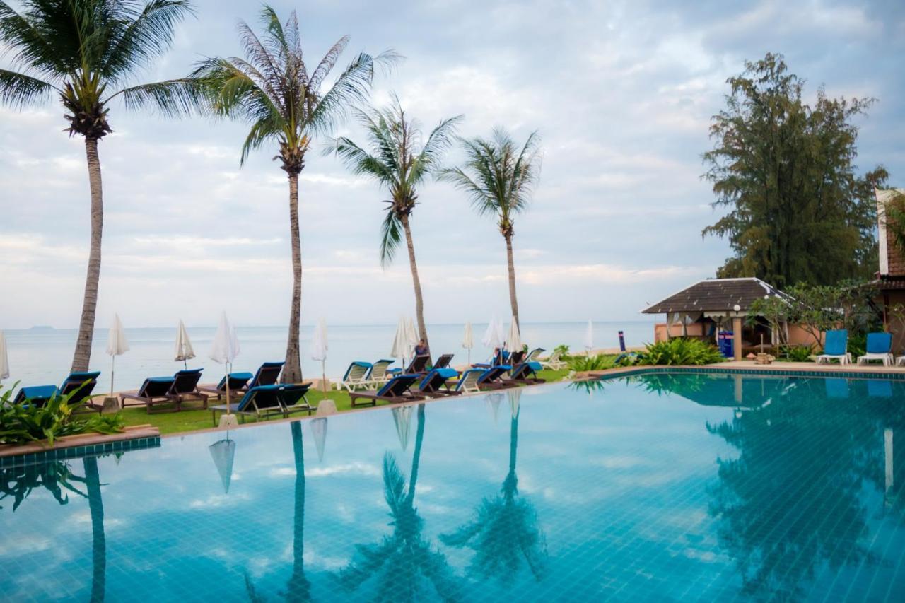 Lanta Casuarina Beach Resort - Sha Plus Koh Lanta Exterior foto