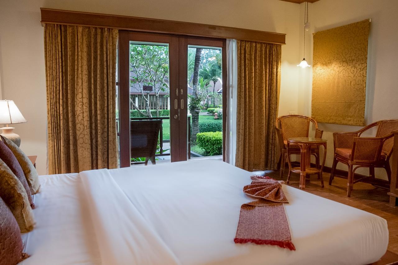 Lanta Casuarina Beach Resort - Sha Plus Koh Lanta Exterior foto